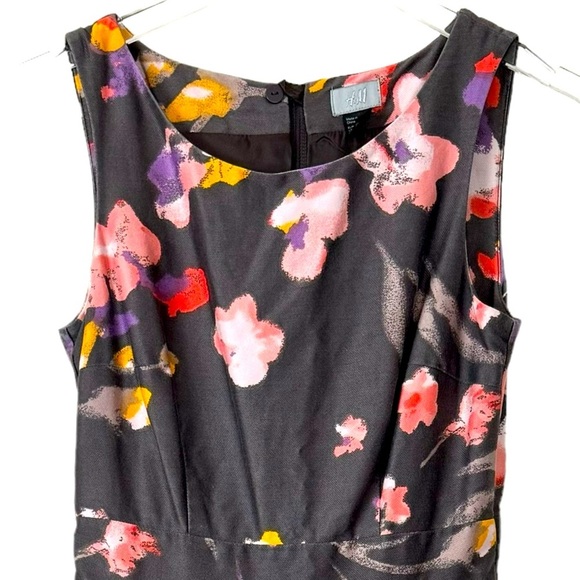 H&M Floral | Sleeveless Pleated Dress | Size 6 - Picture 3 of 5